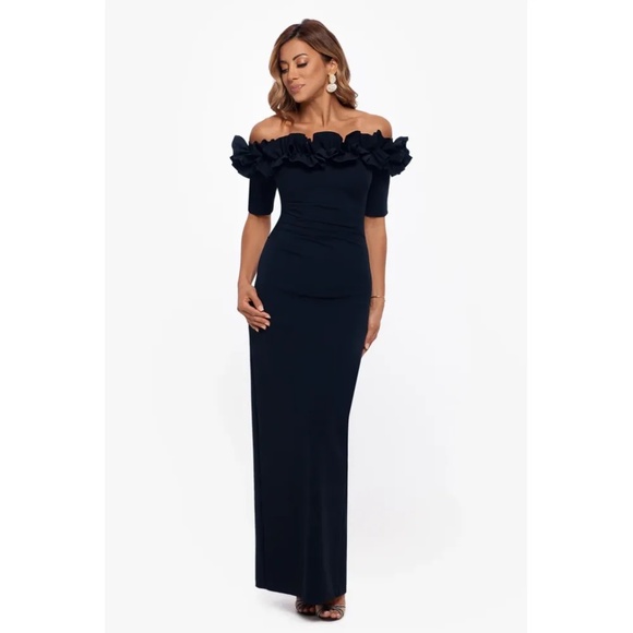 NWT Xscape Isla Long Crepe Off the Shoulder Ruffle Dress - size 6 - Picture 1 of 8